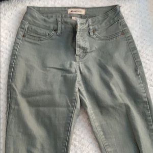 OLIVE GREEN JEANS